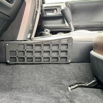 Panele MOLLE na tunel środkowy Toyota 4Runner 5 Gen