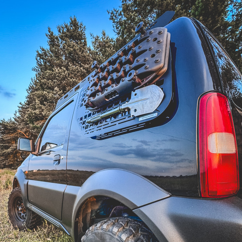 Exterior MOLLE Panel for Suzuki Jimny (1998–2018) mounted on Offroad-Mania roof rack